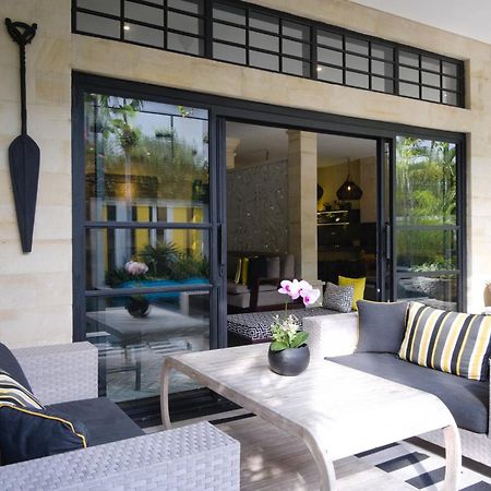 Amanputri Villa เซมินยัค ภายนอก รูปภาพ