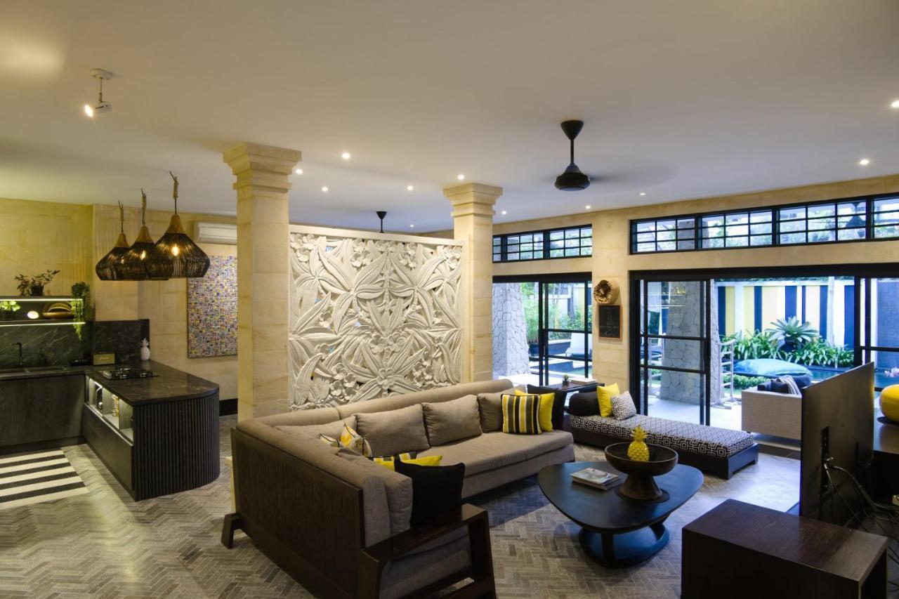 Amanputri Villa เซมินยัค ภายนอก รูปภาพ