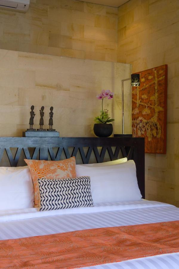 Amanputri Villa เซมินยัค ภายนอก รูปภาพ