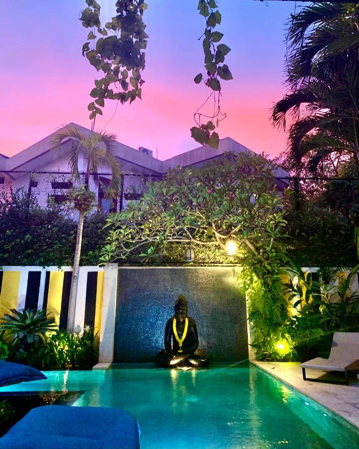 Amanputri Villa เซมินยัค ภายนอก รูปภาพ
