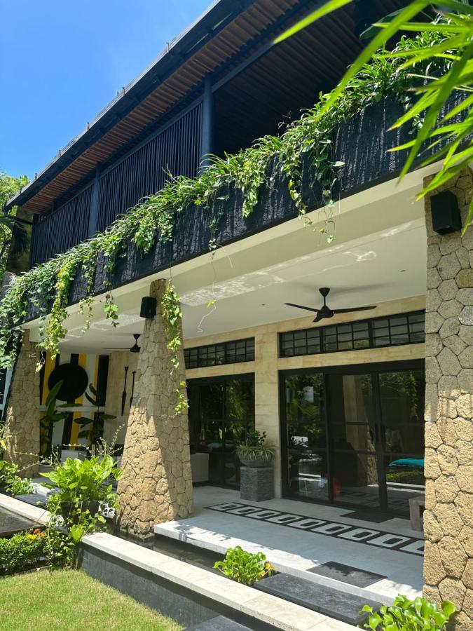 Amanputri Villa เซมินยัค ภายนอก รูปภาพ